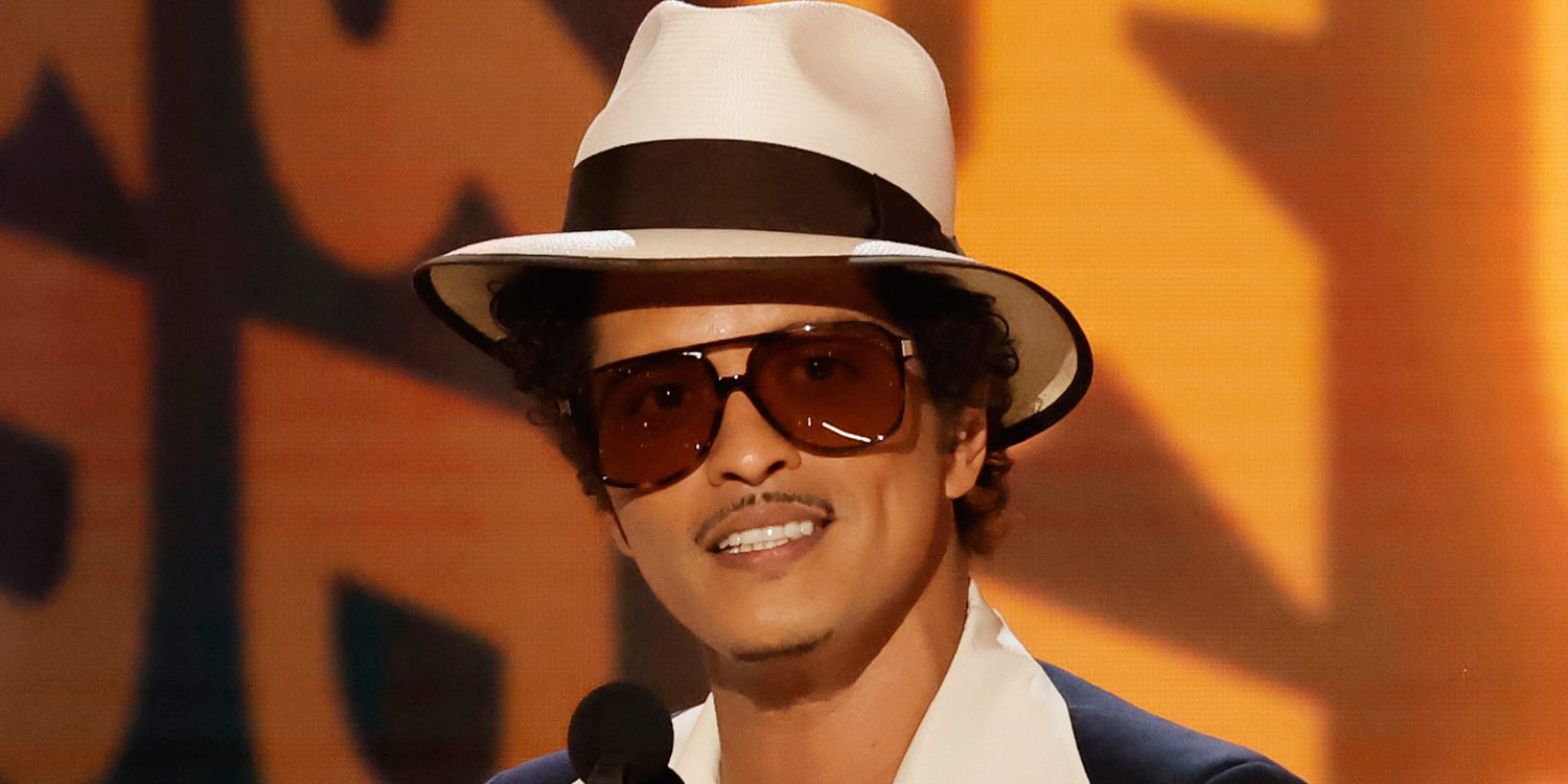 MGM Responds to Reports Bruno Mars Owes 50 Million in Gambling Debt(00)