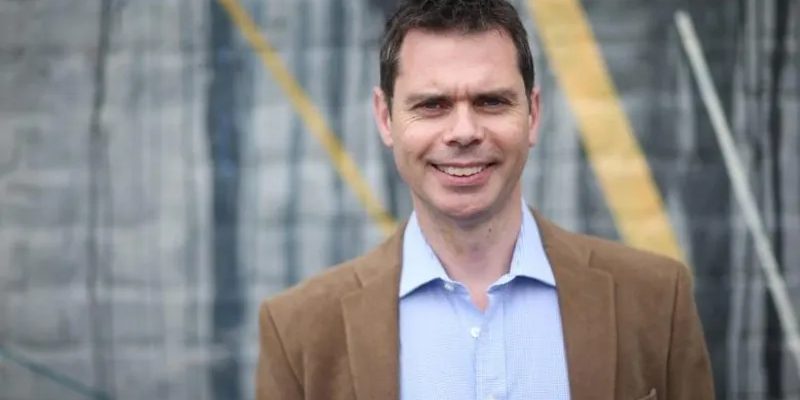 Robert-Rawlinson-CEO-of-Screenreach.jpg