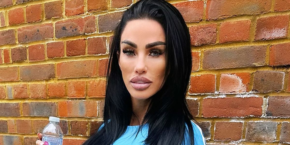1_Katie-Price-shockingly-reveals-she-spends-up-to-C2A3700-a-week-on-a-food-shop-just-days-after-sh.jpeg