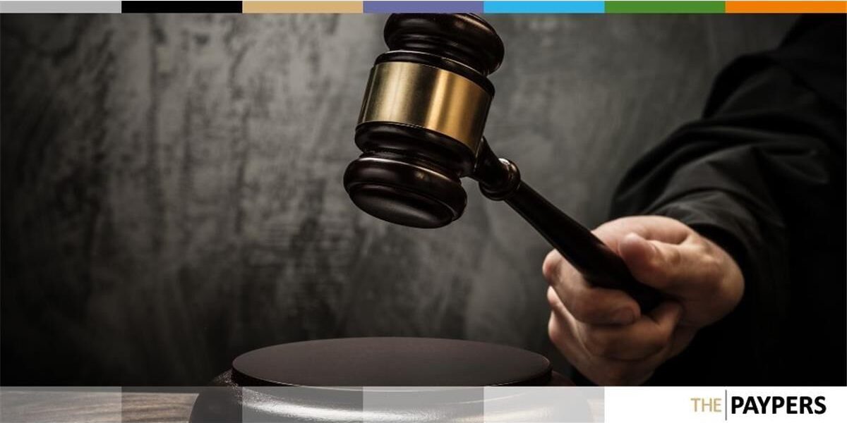 gavel-social-media.jpg